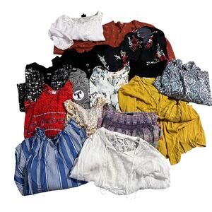 Ladies 2X 20pc Lot Casual Blouse Tops Dress Jackets Closet Bundle Reseller Box